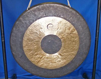Gong, Chau, Tam Tam