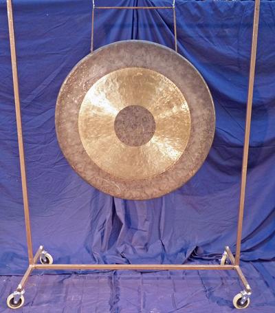Gong, Chau, Tam Tam