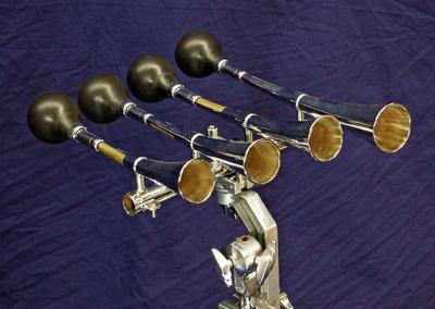 Taxi Horns for "An American in Paris" Taxi Horns for "An American in Paris"